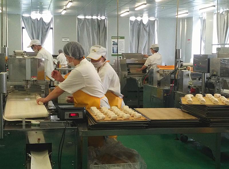 将食品安全放在首位 让百姓吃到放心食品